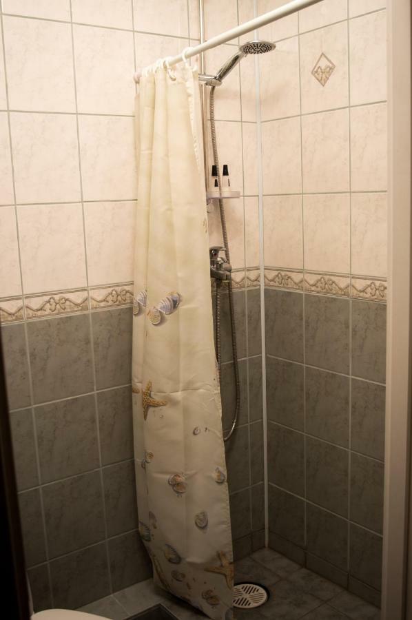 Ohtu Poik Majutus Apartment Parnu Luaran gambar